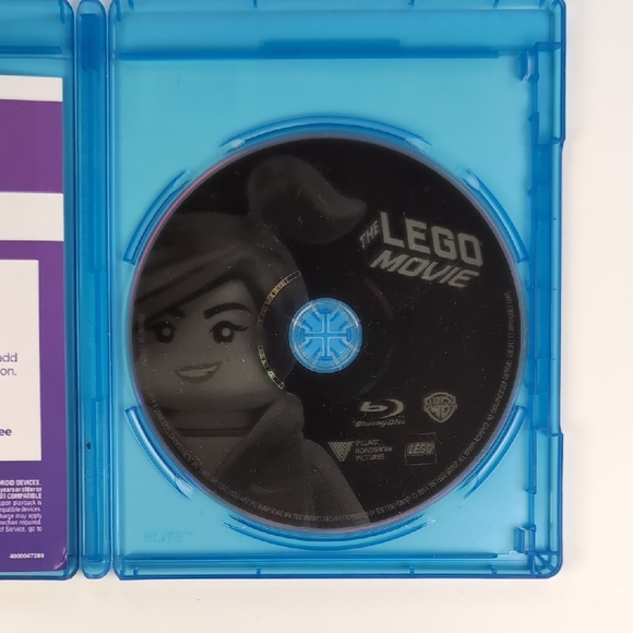 LEGO Movie Blu-ray with Colorful Cover - Picture 3 of 4